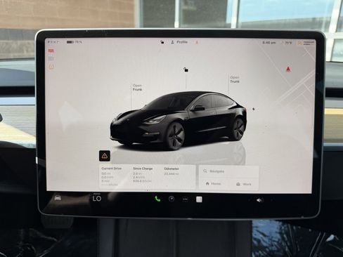 Used 2022 Tesla Model 3 image 17