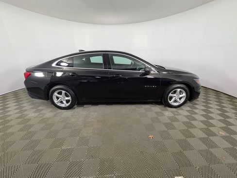 Used 2016 Chevrolet Malibu LS image 2
