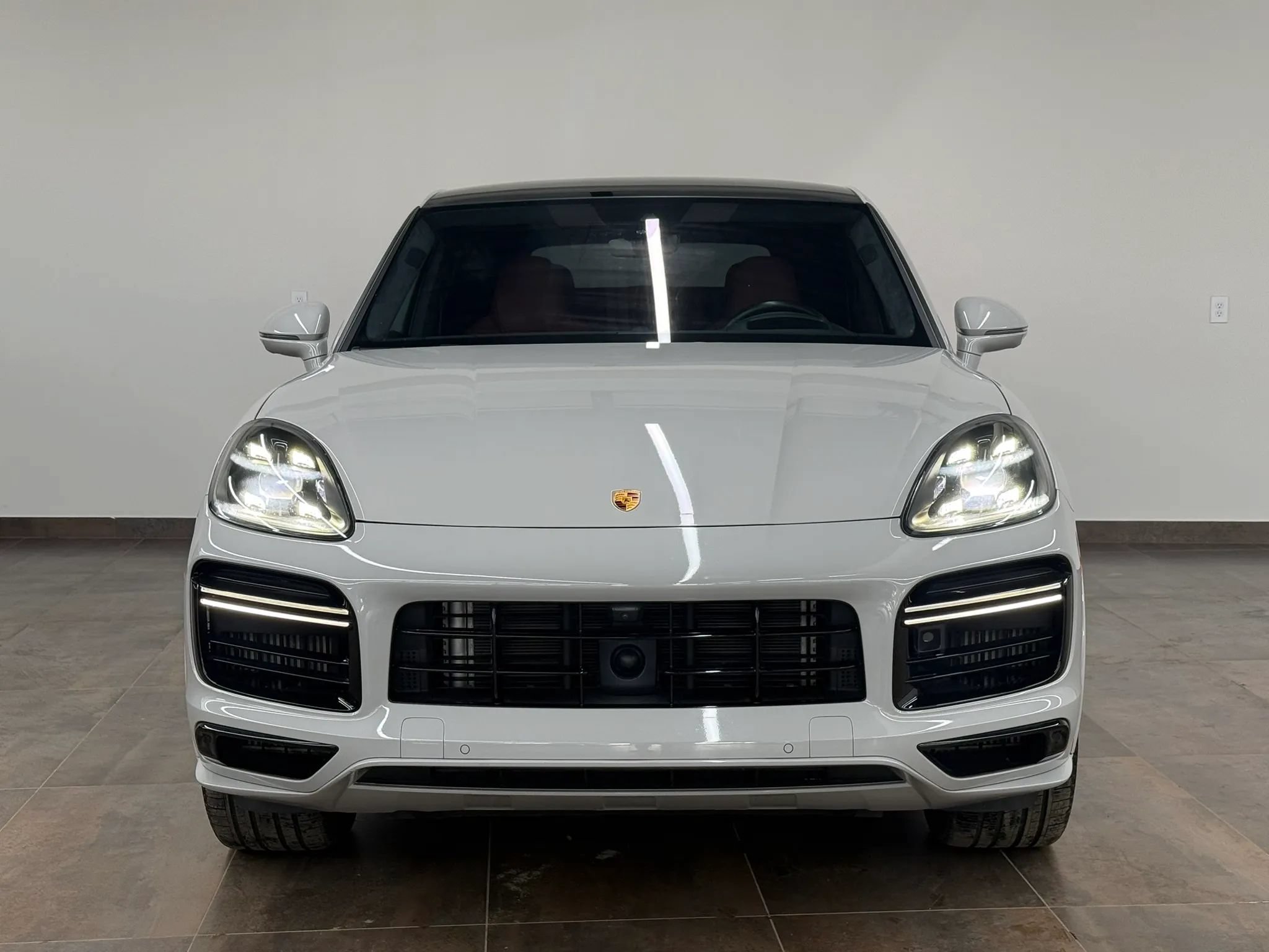Used 2022 Porsche Cayenne Turbo S w/ Assistance Package AWD/4WD image 13