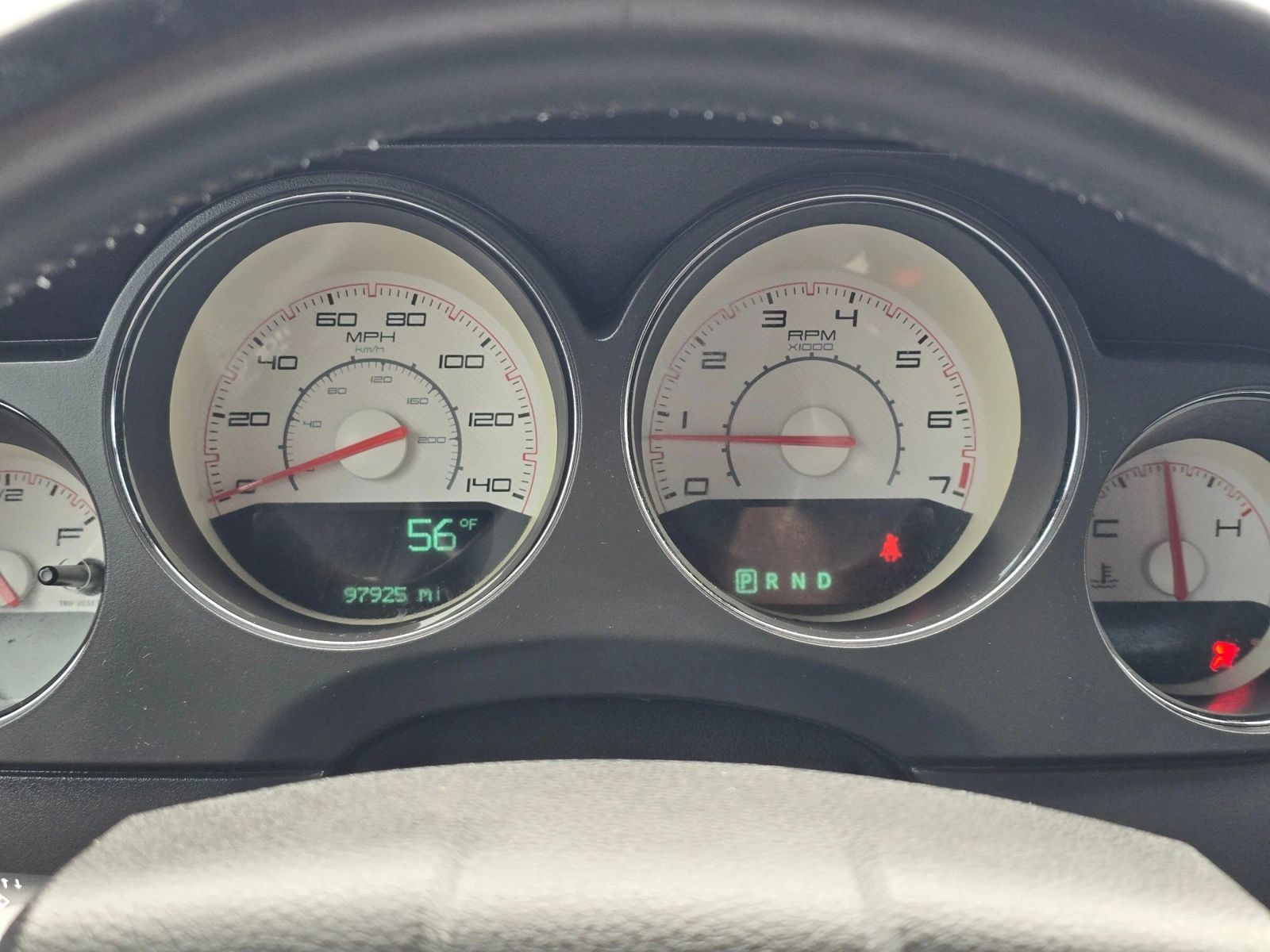 Used 2014 Dodge Challenger SXT RWD image 22