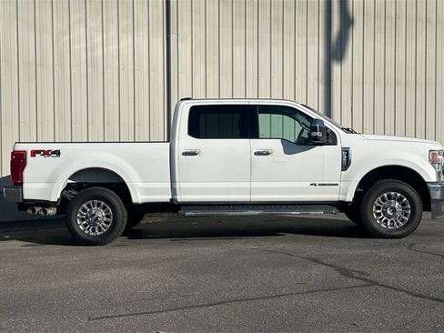 Used 2020 Ford F350 Lariat w/ Chrome Package image 3