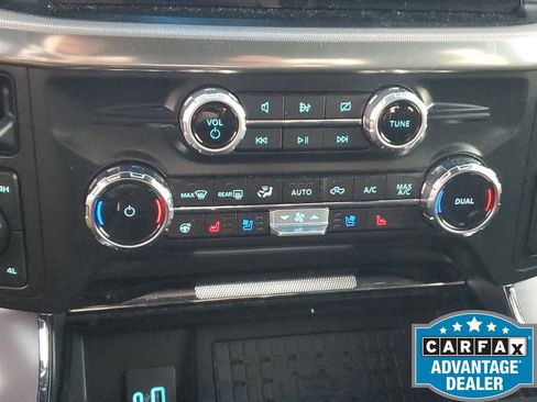 Used 2024 Ford F150 Lariat w/ FX4 Off-Road Package image 36