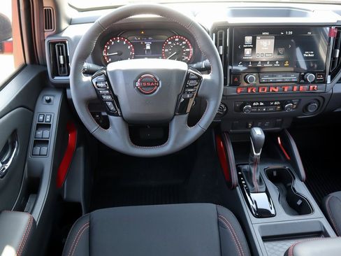 New 2025 Nissan Frontier PRO-4X image 11