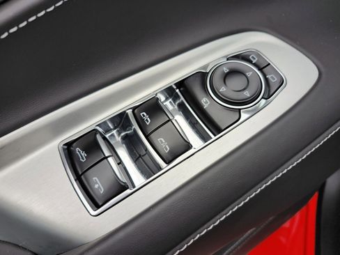 Used 2023 Chevrolet Corvette Stingray Premium Conv w/ 3LT image 38