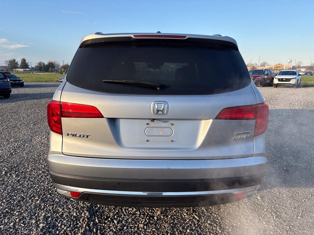 Used 2017 Honda Pilot Touring image 10
