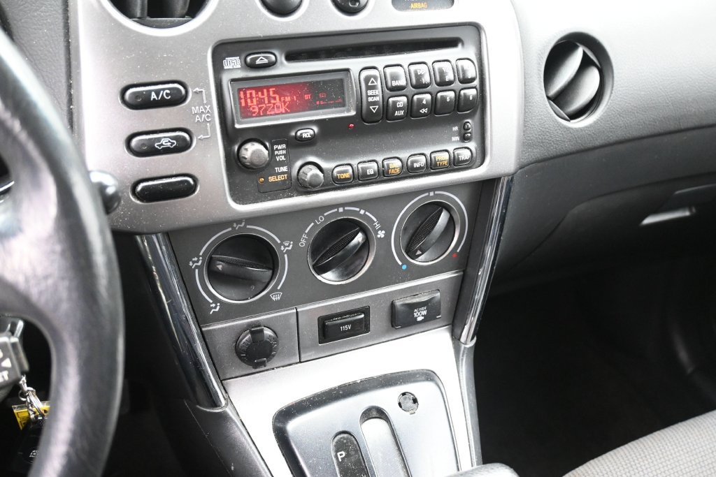 Used 2008 Pontiac Vibe FWD image 12