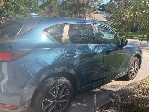 Used 2018 MAZDA CX-5 Touring w/ Preferred Equipment Package image 10