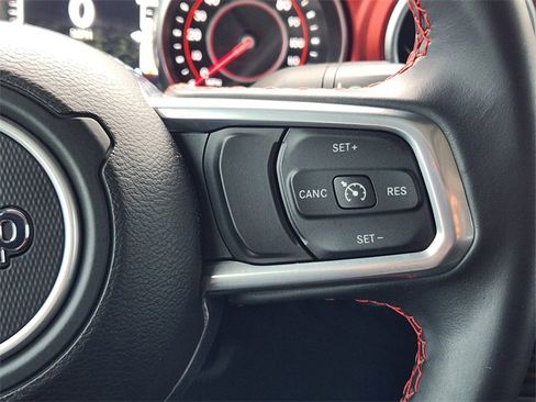 Used 2021 Jeep Wrangler Unlimited Rubicon image 28