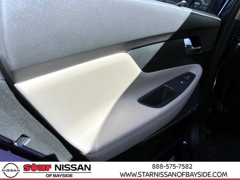 Used 2023 Hyundai Santa Fe Limited AWD/4WD image 9