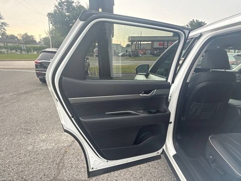 Used 2025 Hyundai Palisade SEL AWD/4WD image 12