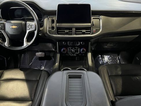 Used 2023 Chevrolet Suburban LT image 38