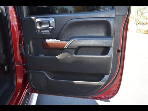 Used 2018 GMC Sierra 1500 SLT w/ Texas SLT Premium Package AWD/4WD image 26