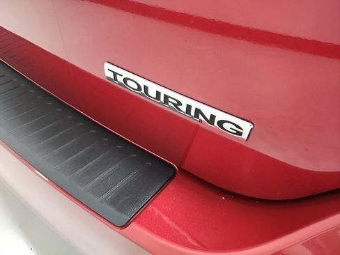 Used 2024 Honda Odyssey Touring image 15