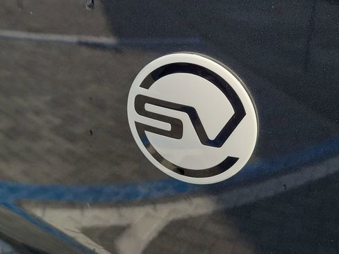 New 2026 Land Rover Range Rover SV image 10