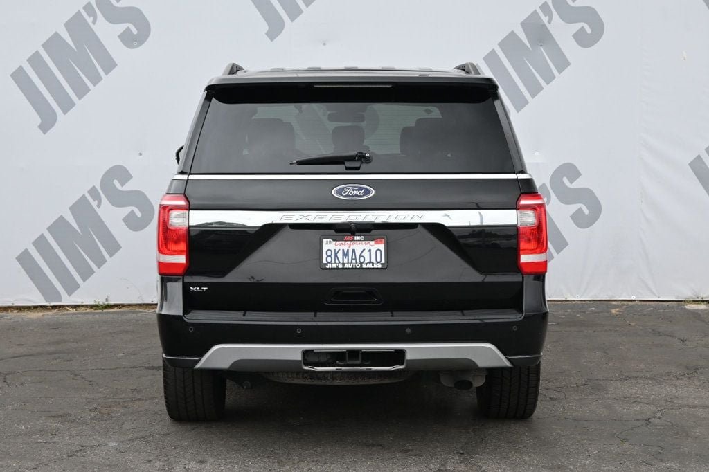 Used 2019 Ford Expedition XLT w/ Equipment Group 202A RWD image 5
