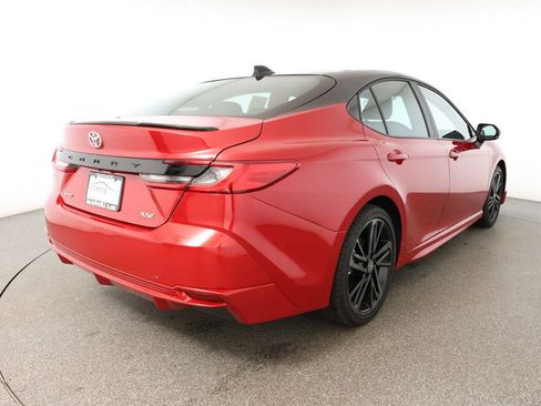 Used 2025 Toyota Camry XSE image 4