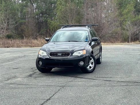 Used 2007 Subaru Outback 2.5i image 1