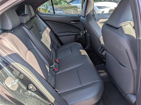 New 2026 Lexus UX 300h AWD image 8