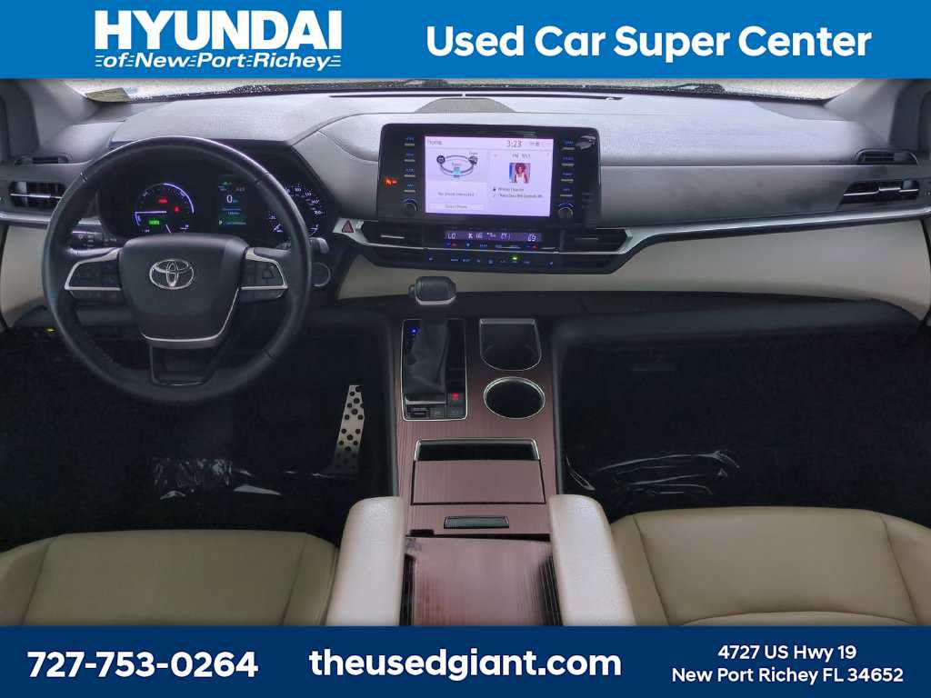 Used 2022 Toyota Sienna XLE FWD image 17