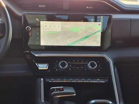 Used 2022 GMC Sierra 1500 Denali w/ Technology Package image 17