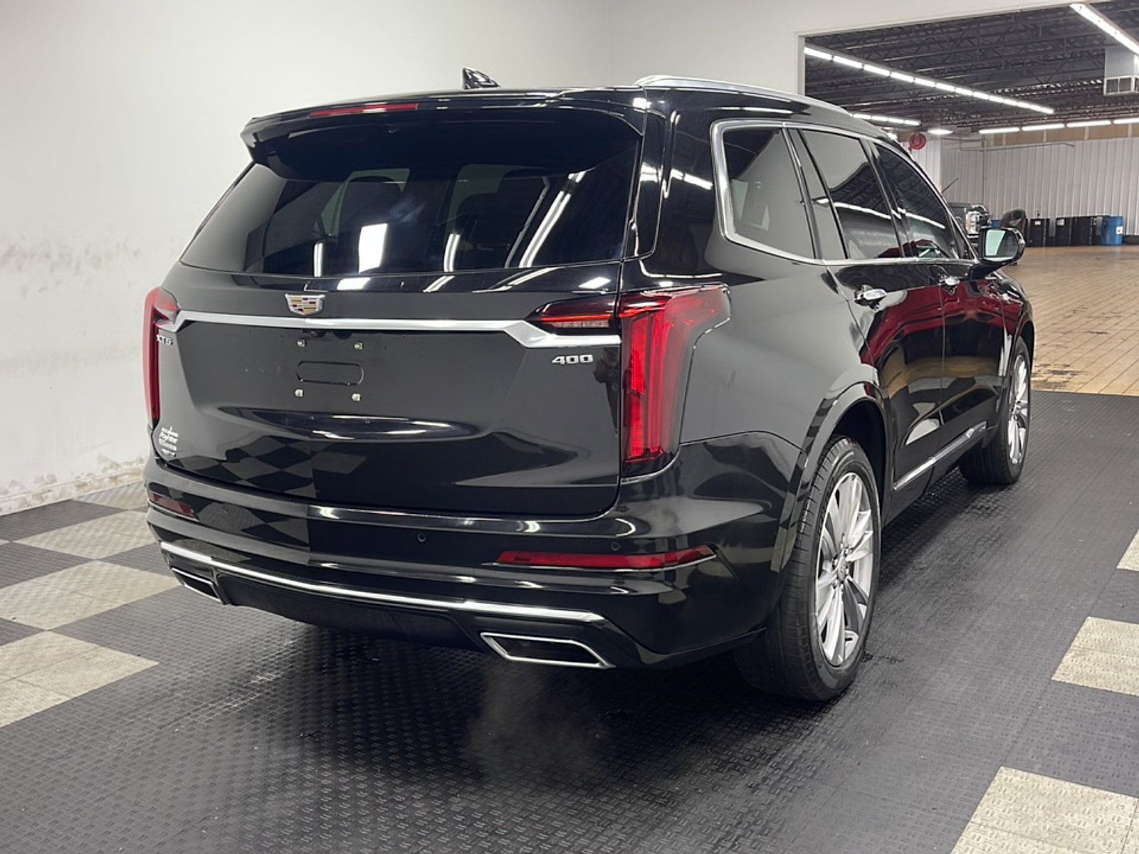Used 2023 Cadillac XT6 Premium Luxury AWD/4WD image 19