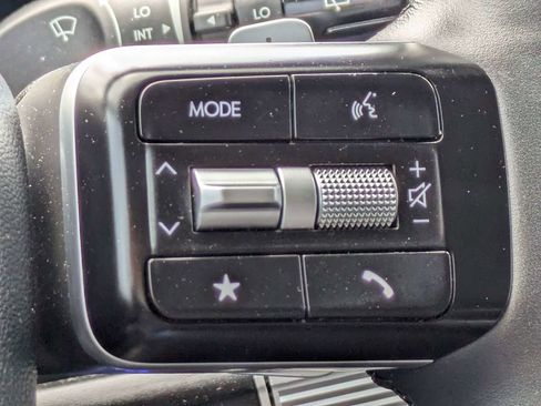 Used 2025 Hyundai Santa Fe XRT image 30