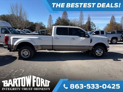 Used 2022 Ford F350 King Ranch w/ Chrome Package image 4