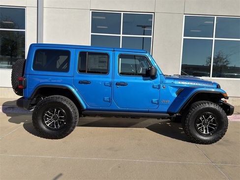 New 2025 Jeep Wrangler Unlimited Rubicon image 4