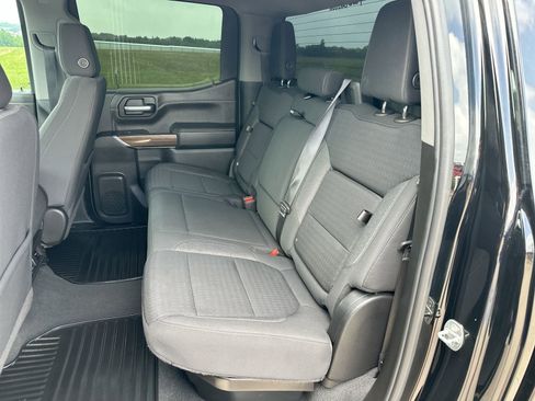 Used 2022 Chevrolet Silverado 1500 RST w/ LPO, Blackout Package AWD/4WD image 21
