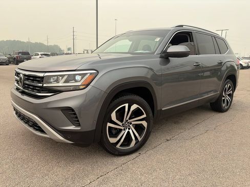 Used 2021 Volkswagen Atlas SEL Premium AWD/4WD image 3