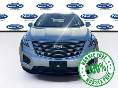 Used 2018 Cadillac XT5 Luxury image 2