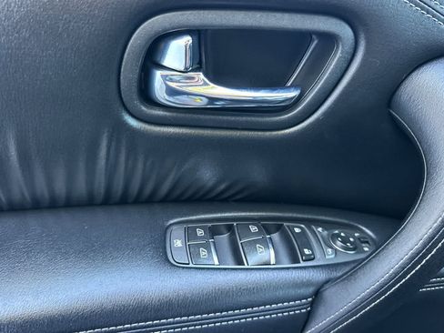 Used 2019 Nissan Armada SL w/ Premium Package RWD image 13