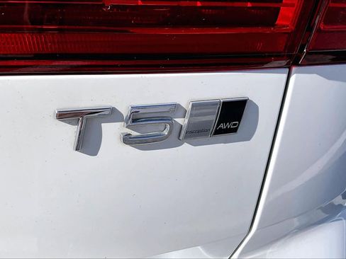 Used 2020 Volvo XC60 T5 Inscription w/ Protection Package Premier image 10