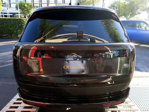 Used 2023 Land Rover Range Rover Autobiography image 30