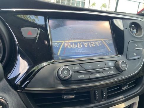 Used 2019 Buick Envision Preferred FWD image 16