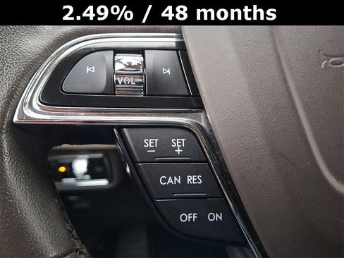 Certified 2022 Lincoln Nautilus AWD image 21