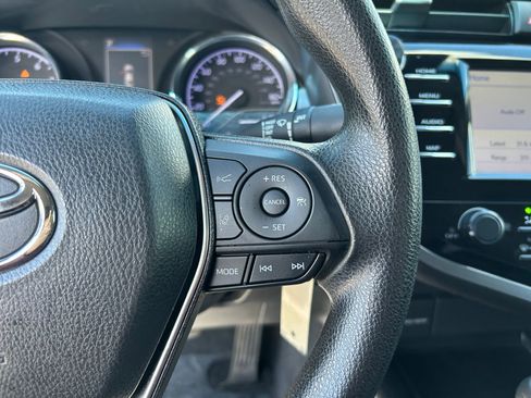 Used 2019 Toyota Camry LE w/ Carpet Mat Package FWD image 14