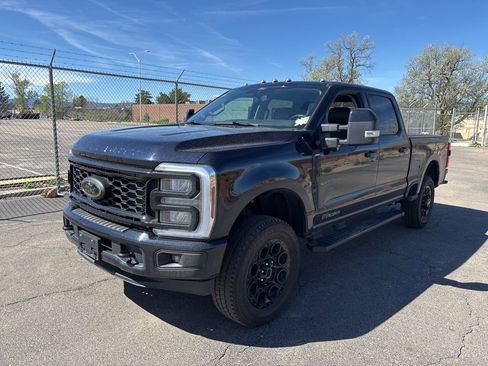Used 2025 Ford F350 Lariat w/ Black Appearance Package image 2