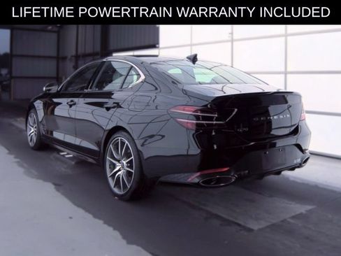 Used 2025 Genesis G70 2.5T RWD image 12