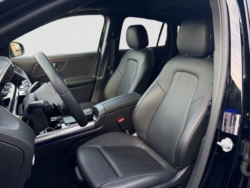 Used 2021 Mercedes-Benz GLA 250 4MATIC image 10