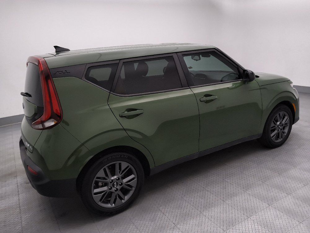 Used 2020 Kia Soul EX FWD image 10
