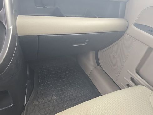 Used 2011 Honda Element LX image 17