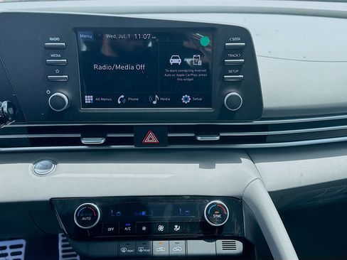 New 2026 Hyundai Elantra Sport FWD image 10