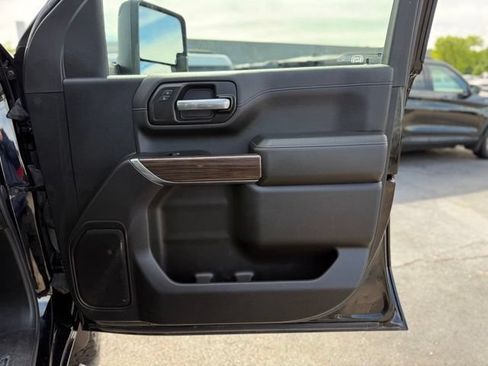 Used 2023 Chevrolet Silverado 2500 LT w/ True North Edition AWD/4WD image 15