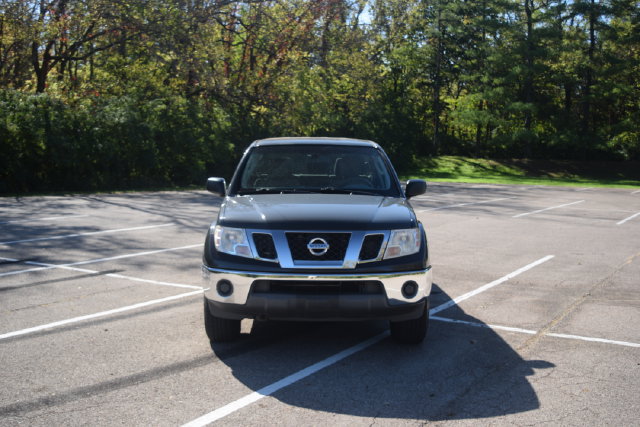 Used 2010 Nissan Frontier SE AWD/4WD image 26