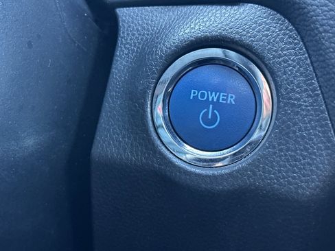 Used 2022 Toyota RAV4 XSE image 21