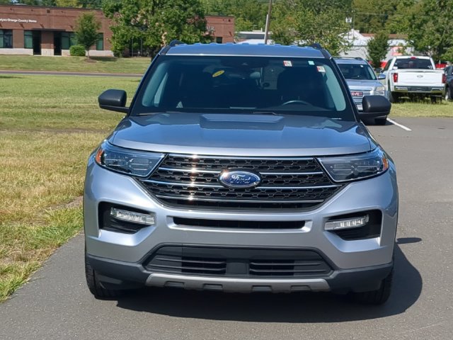 Used 2022 Ford Explorer XLT w/ Equipment Group 202A RWD image 16