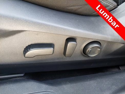 Used 2023 Subaru Outback Premium image 16