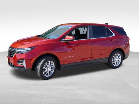 Certified 2024 Chevrolet Equinox LT AWD/4WD image 10