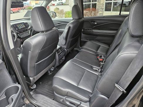 Used 2020 Honda Pilot Touring image 26